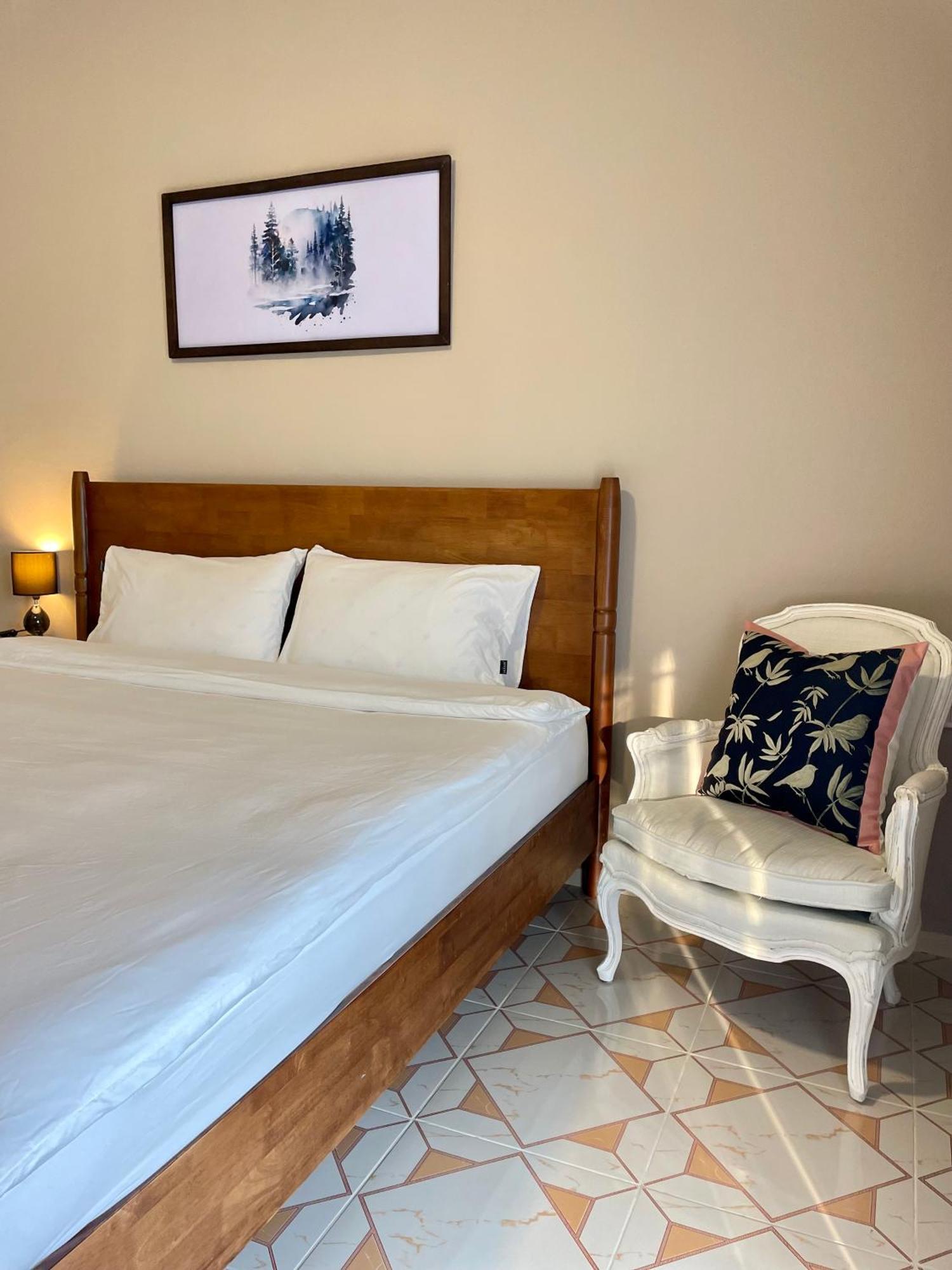 Aparthotel Ay'S House Chiang Mai Esterno foto