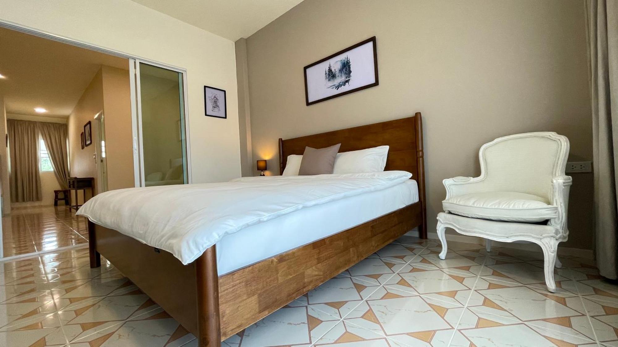 Aparthotel Ay'S House Chiang Mai Esterno foto
